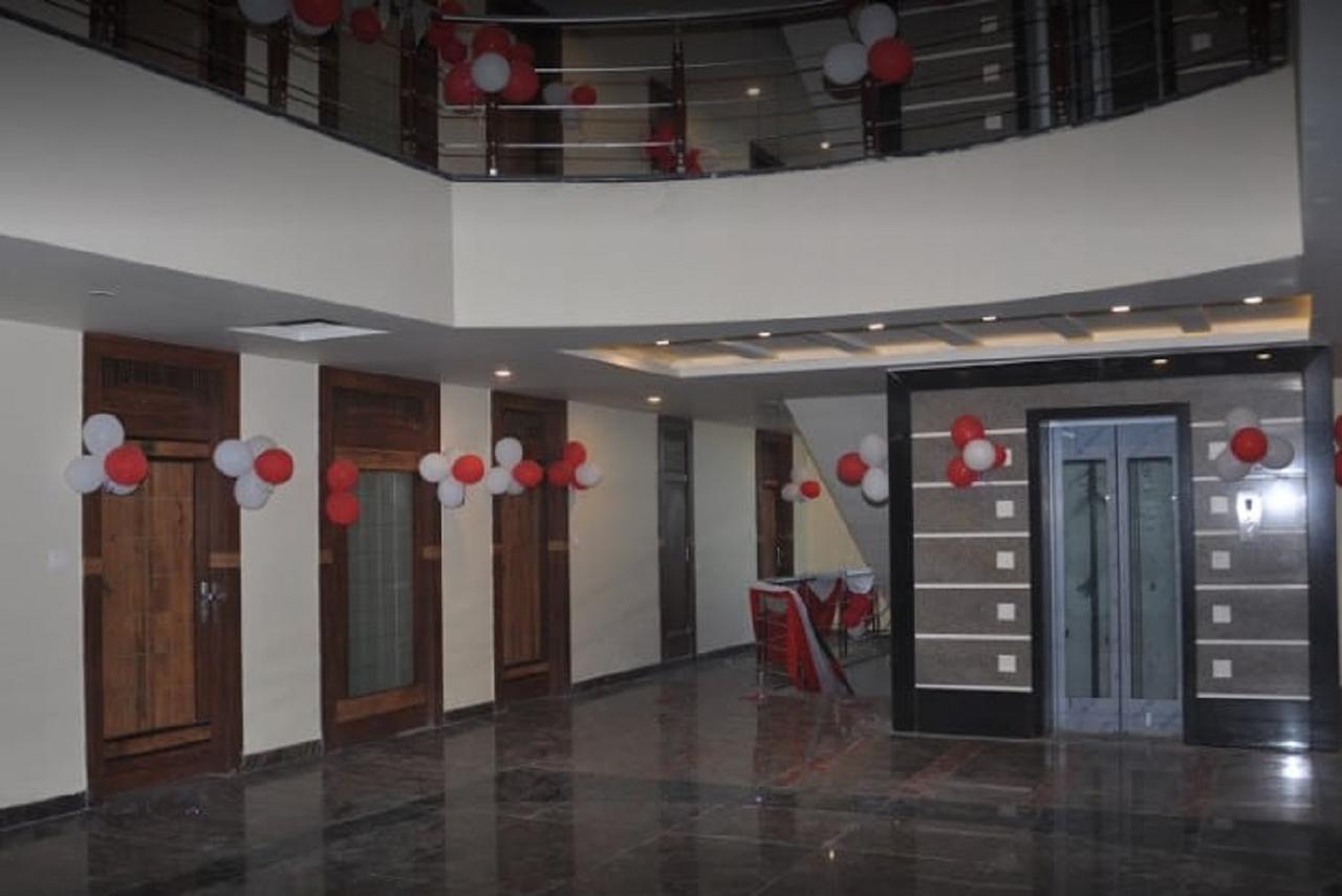 Hotel Bns International Sasarām エクステリア 写真